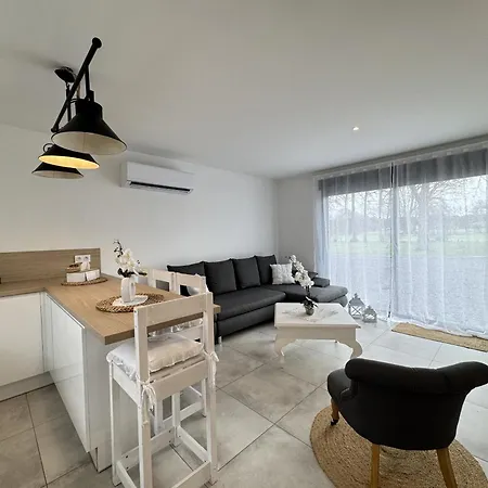 Holiday home Dependance De Charme - - 5 Pers Ruaudin